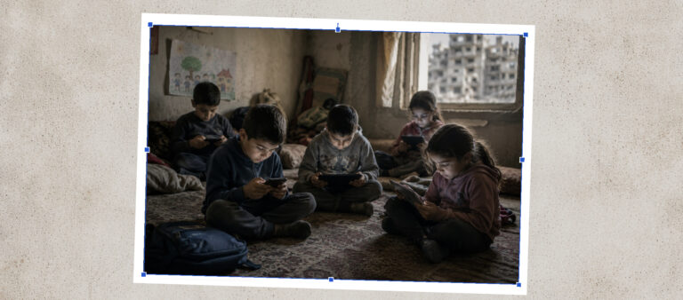 أطفال بين الحرب والشاشات الإلكترونية